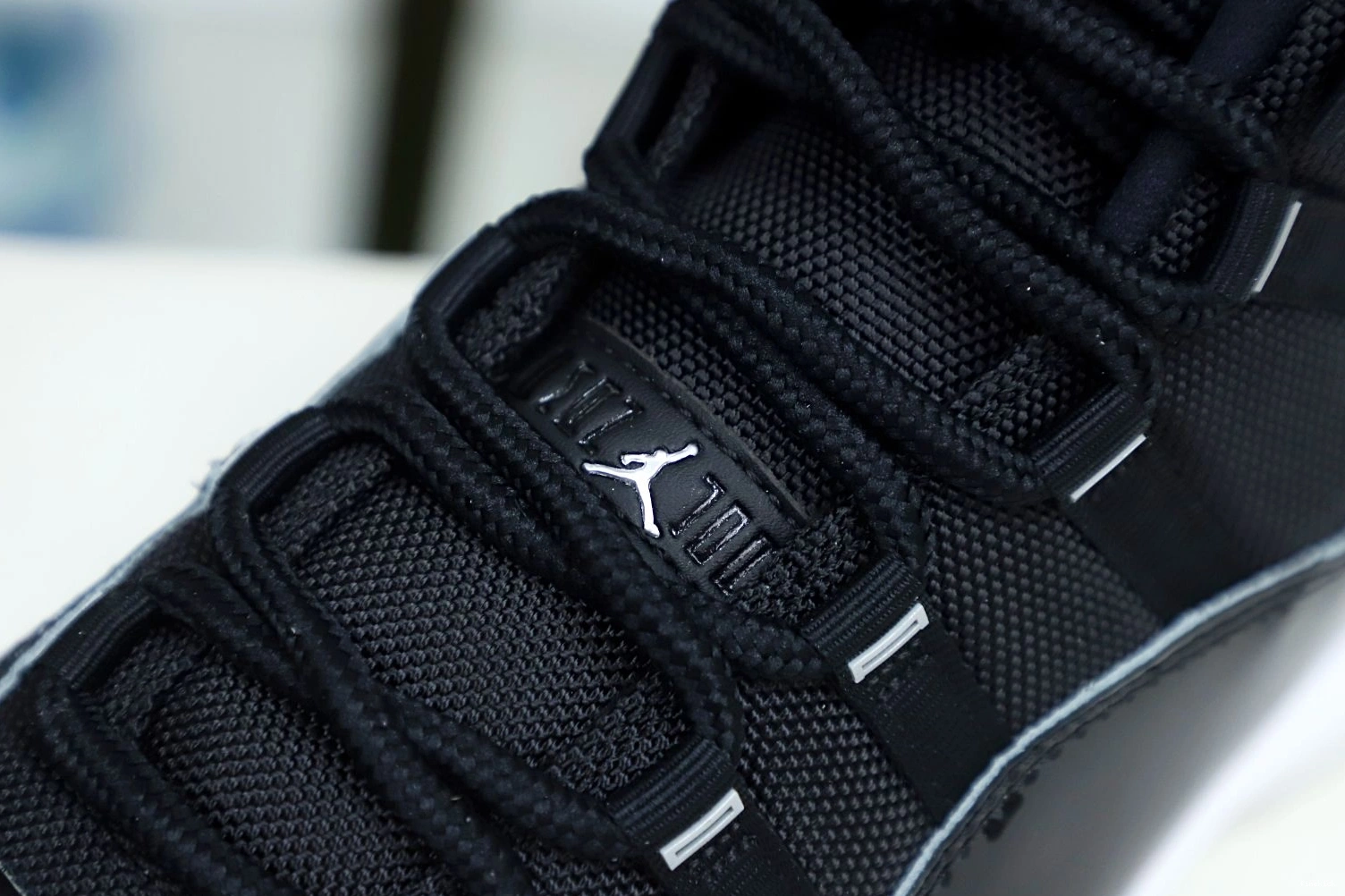 AIR 'JUBILEE 25TH 11   RETRO JORDAN 1228